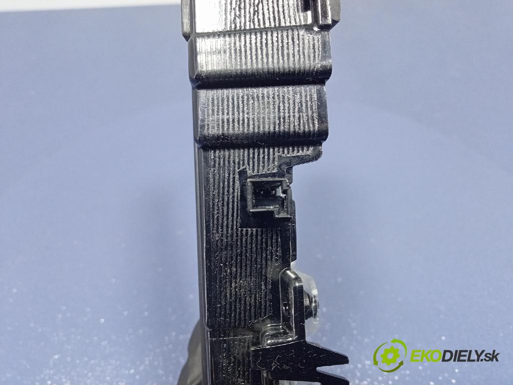 Bmw Seria 3 2019 Světlo Stop 7420462