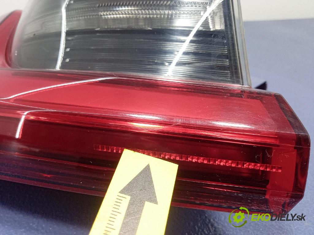 Bmw Seria 3 2019 svetlo / reflektor zad ľavá Vonkajsia: 7420449