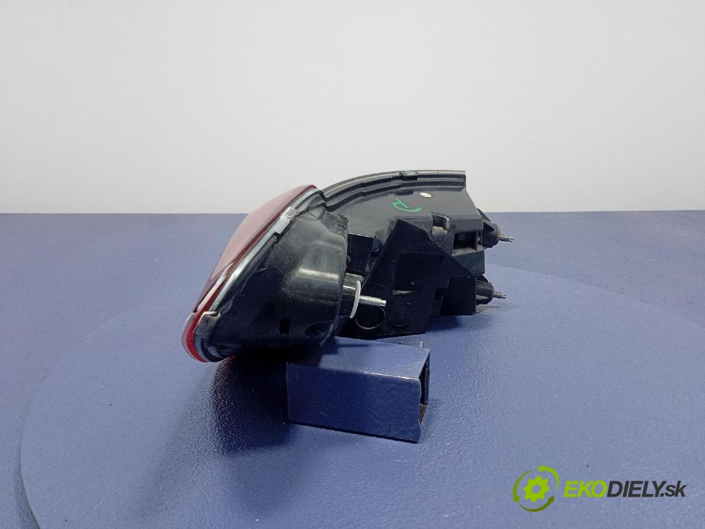 Bmw Seria 3 2019 svetlo / reflektor zad Prava: Vonkajsia: 7420450
