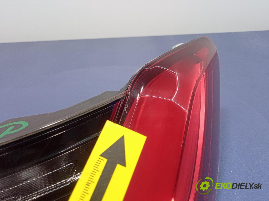 Bmw Seria 3 2019 svetlo / reflektor zad Prava: Vonkajsia: 7420450