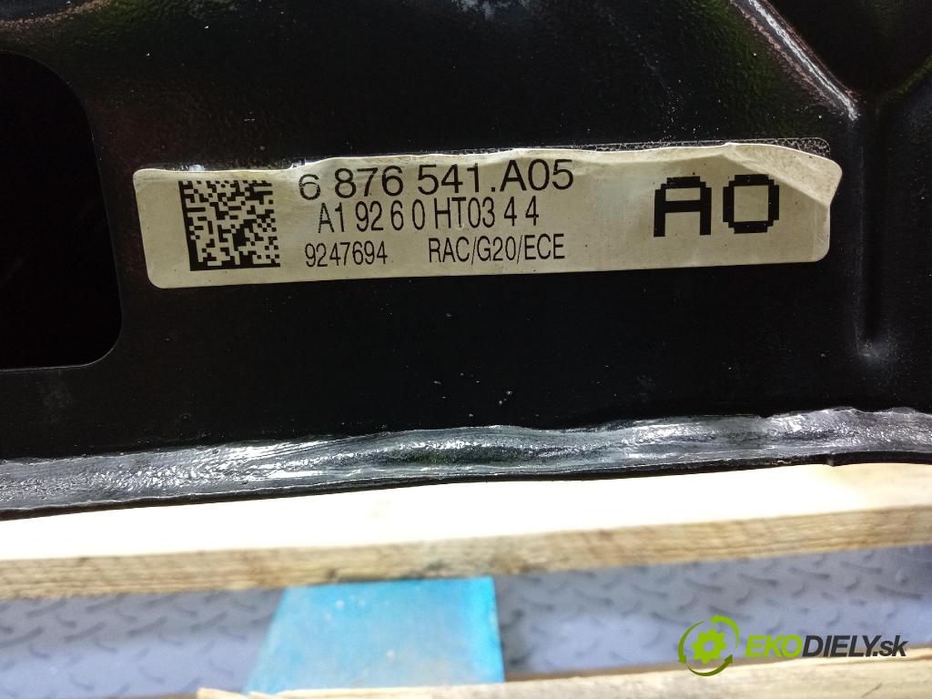 Bmw Seria 3 2019 výztuha Pozastavenia: Zad: 6876541