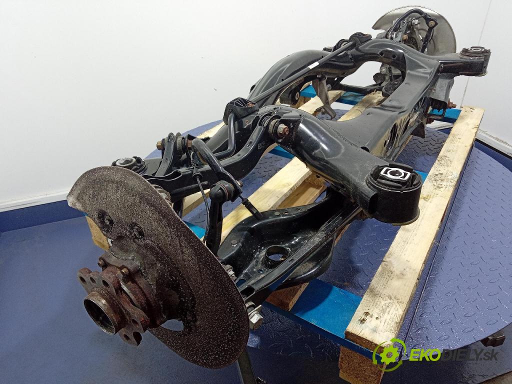 Bmw Seria 3 2019 výztuha Pozastavenia: Zad: 6876541