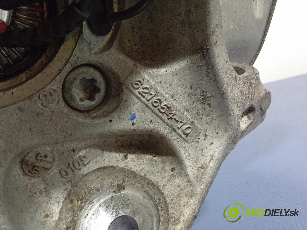 Bmw Seria 3 2019 náboj levá 6878611