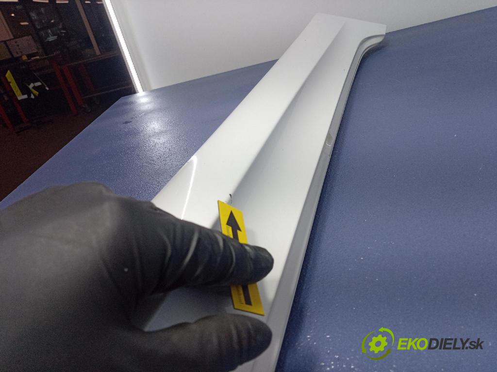 Bmw Seria 3 2019 lišta Práh: 51778069382