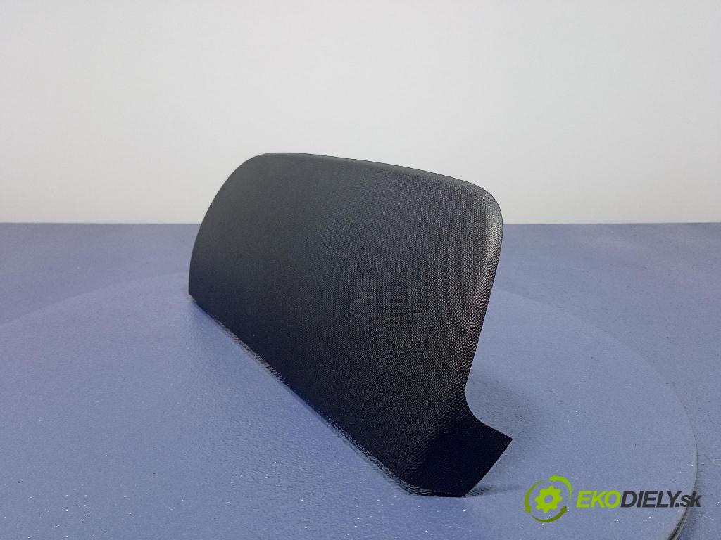 Bmw Seria 3 2019 kryt Plast: Interiéry: 7433272