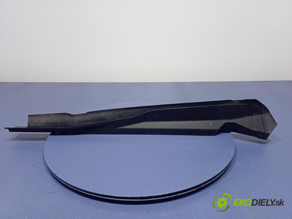 Bmw Seria 3 2019 kryt Plast: podvozek: 7419385