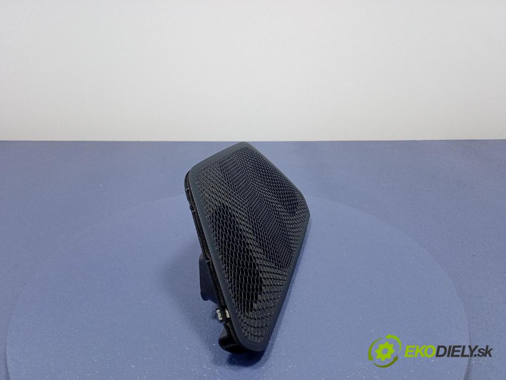 Bmw Seria 3 2019 kryt Plast: Interiéry: 6831281
