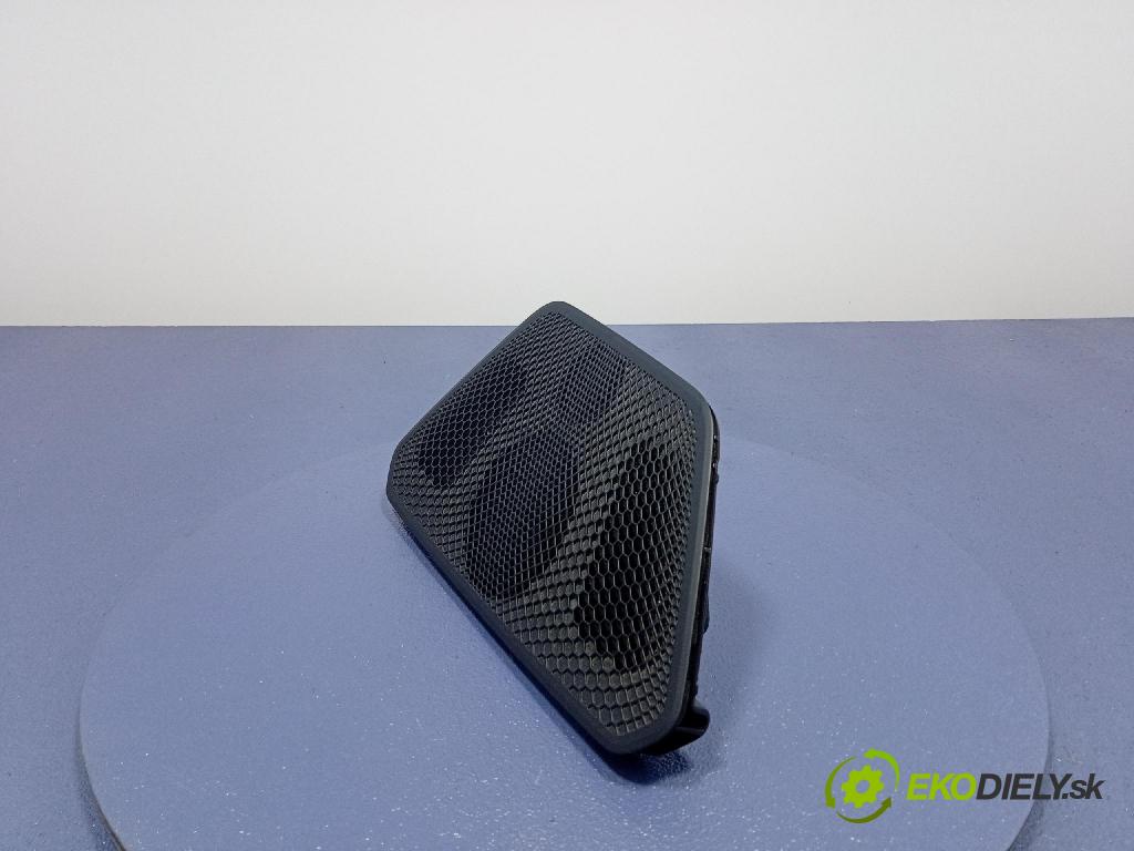 Bmw Seria 3 2019 kryt Plast: Interiéry: 6831281