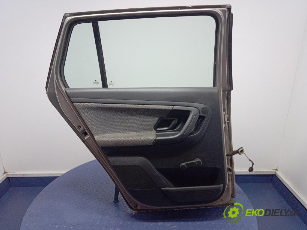 Skoda Fabia 2012 dveře Zad: Vlevo, odjet: 