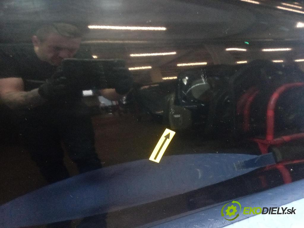 Mitsubishi Asx 2011 dveře před prave