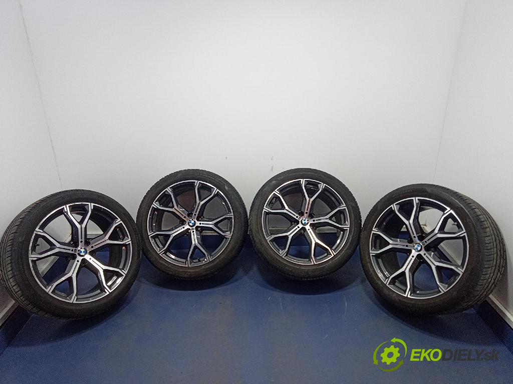 Bmw X5 0 Ráfiky: Hlinikové: Pneumatiky: 8071998 8071999