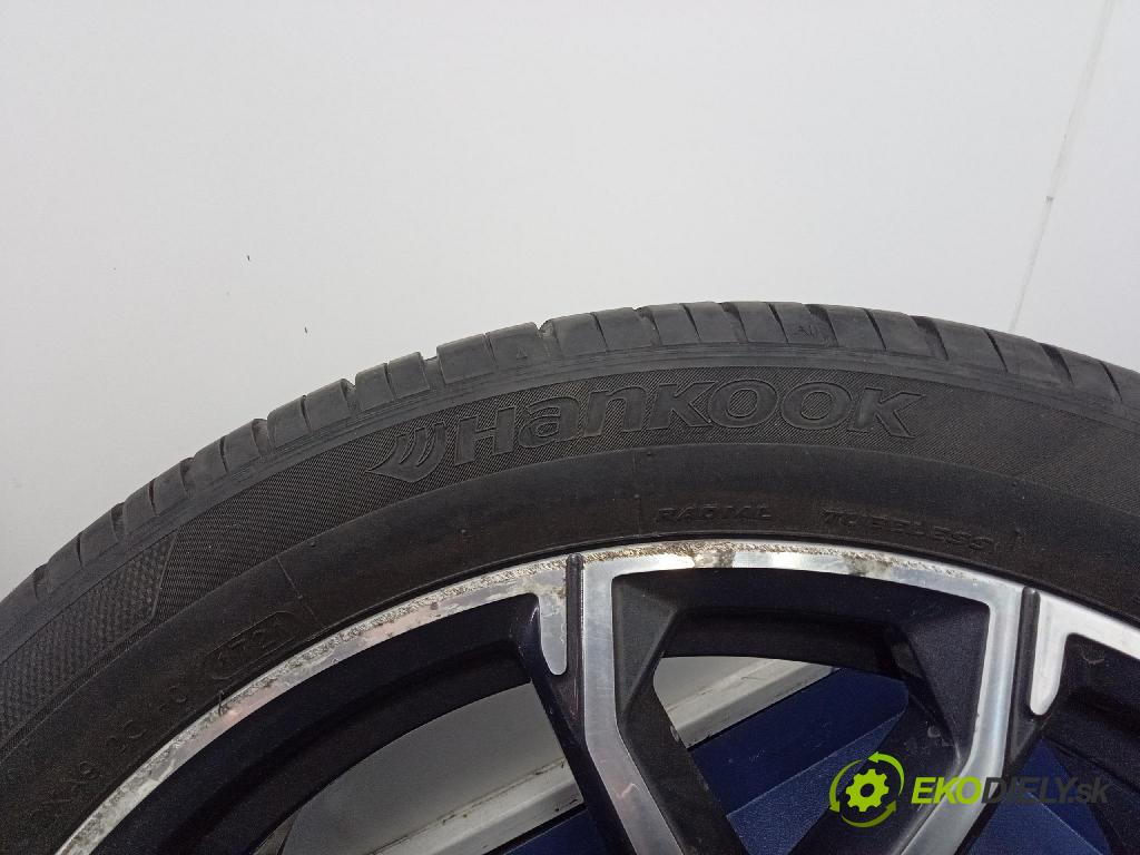 Bmw X5 0 Ráfiky: Hlinikové: Pneumatiky: 8071998 8071999