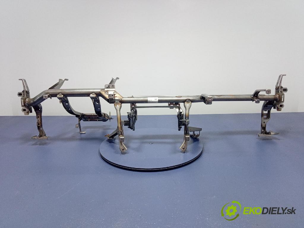 Bmw Seria 3 2019 kokpit,přistrojova deska 6804040