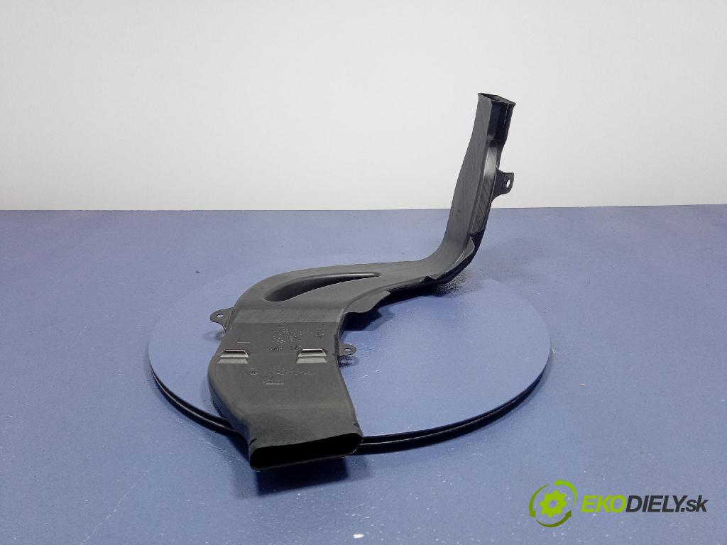 Bmw Seria 3 2019 Vstup: Vzduch: 7443137