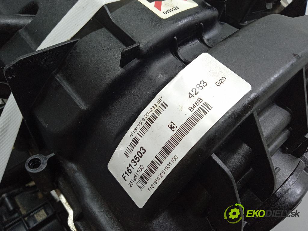 Bmw Seria 3 2019 motor Benzín B48B20B