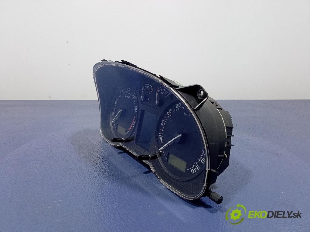 Skoda Octavia 2004 prístrojovka/ budíky 1U0920841B