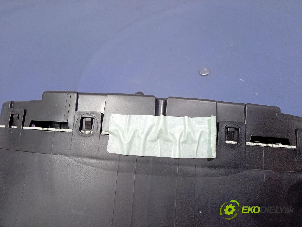 Skoda Octavia 2004 prístrojovka/ budíky 1U0920841B