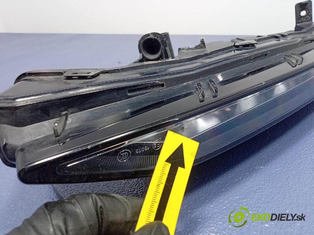 Skoda Superb iii 19- 0 Halogen v pravo: 3V0941700B