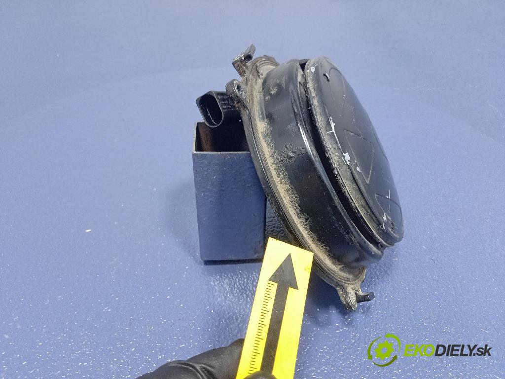 Vw Golf 2004 rukoväť Klapky: Zadná: 1K0827469
