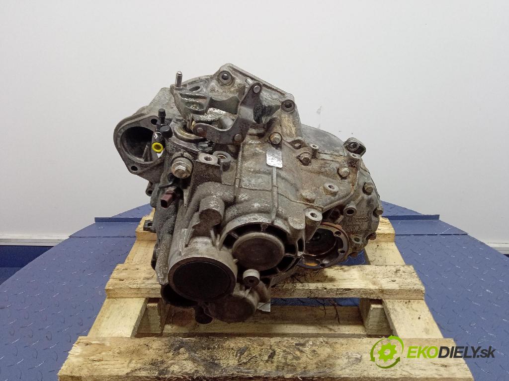 Vw Golf 2004 prevodovka Manualna GRF