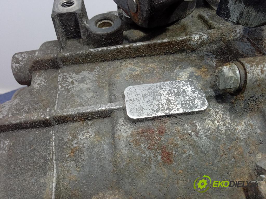 Vw Golf 2004 prevodovka Manualna GRF