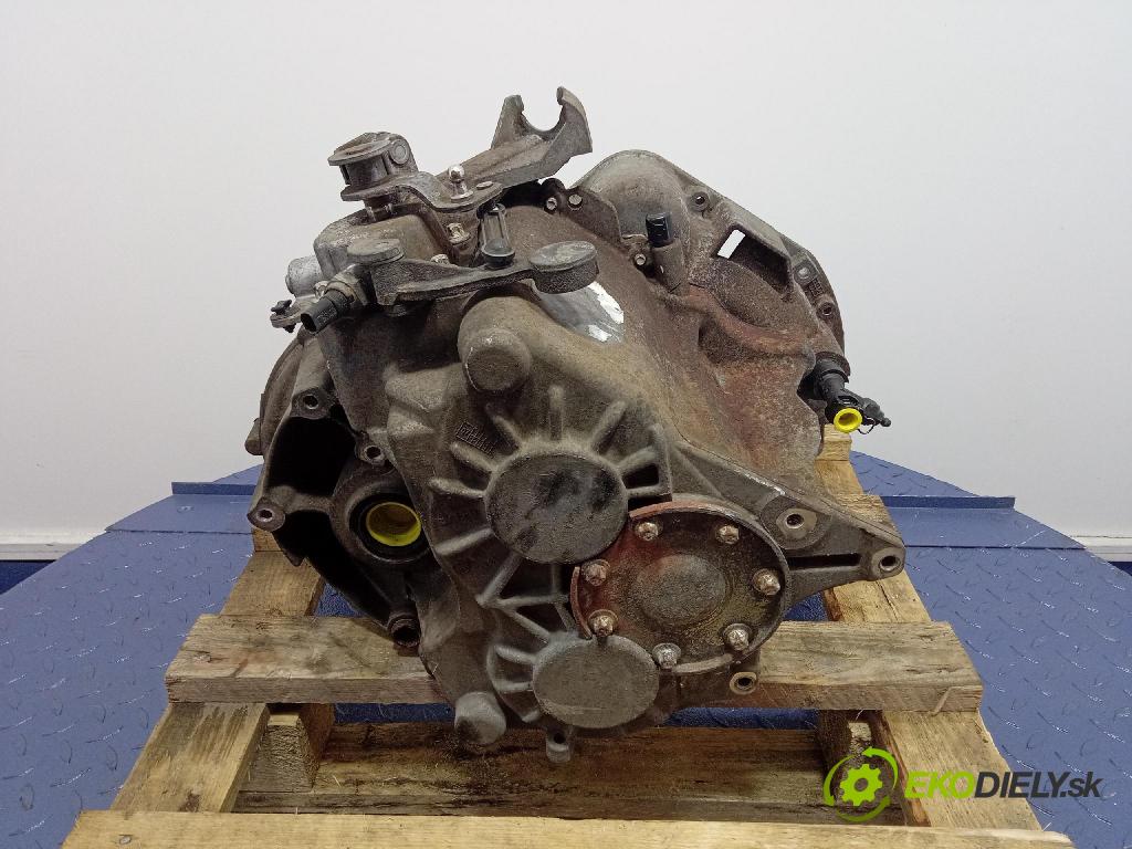 Mercedes B-Klasa 2008 převodovka Ozubené kola: Manualna 711.640