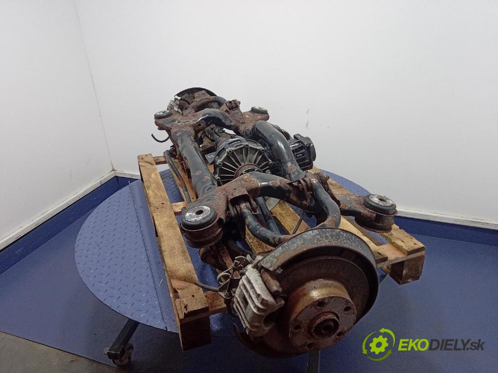 Audi A6 2001 výstuha Pozastavenia: zad