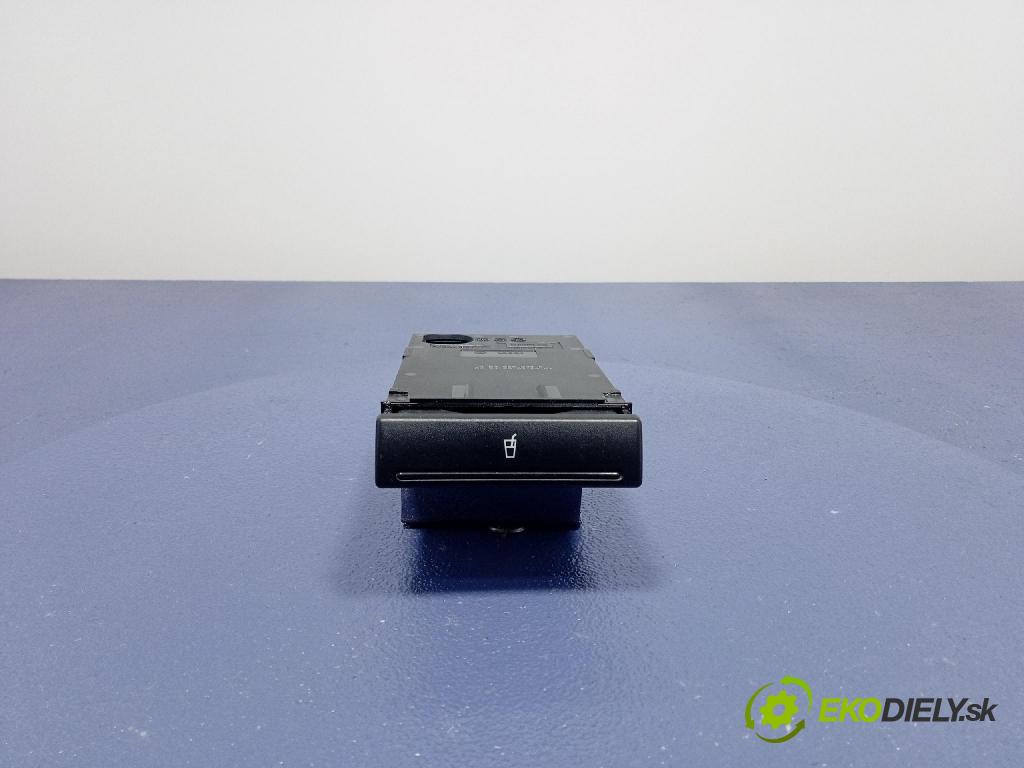 Audi A6 2001 kastlík 4B0862534C