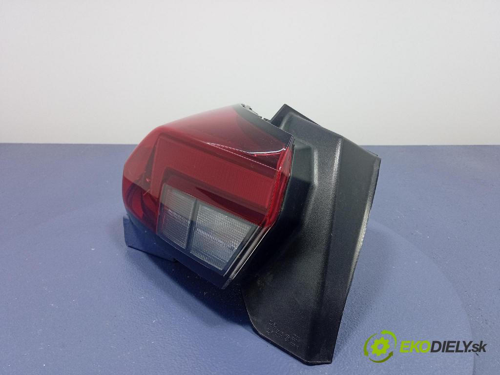 Opel Corsa f 19- 0 světlo Zad: levá Mimo: 9829317380