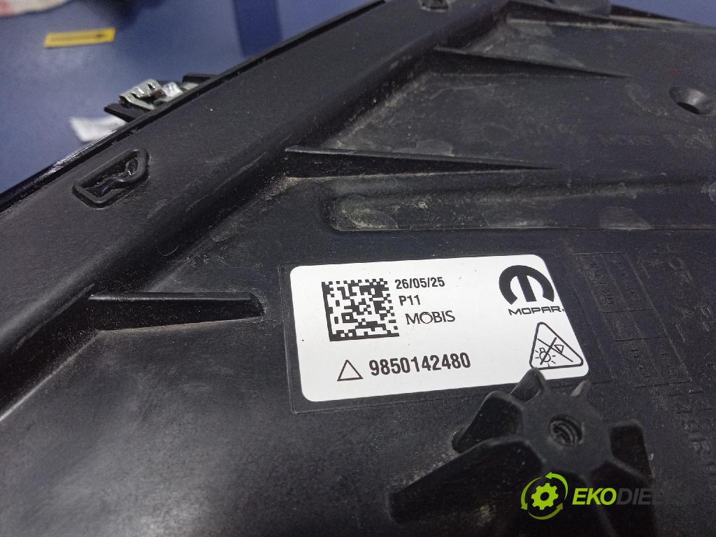 Opel Frontera iii 24- 0 světlo v pravo: 9850142480