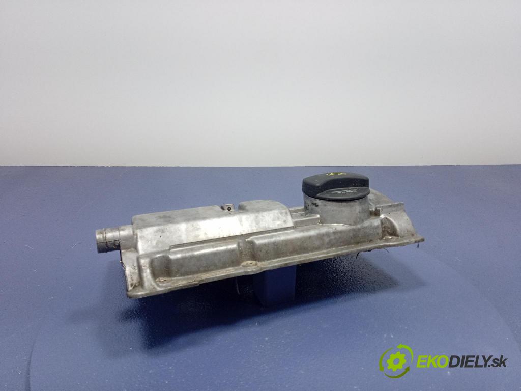 Audi A6 2001 kryt Ventily 078103471L