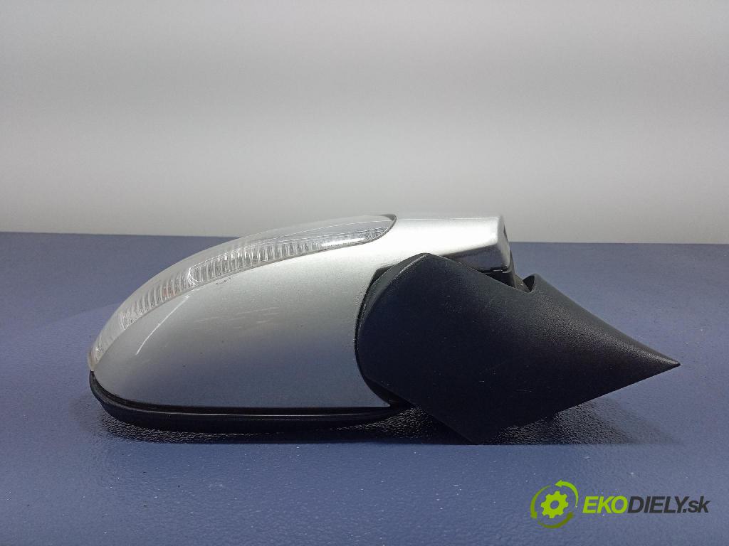 Mercedes A-Klasa 2003 zpětné zrcátko prave 1688101493