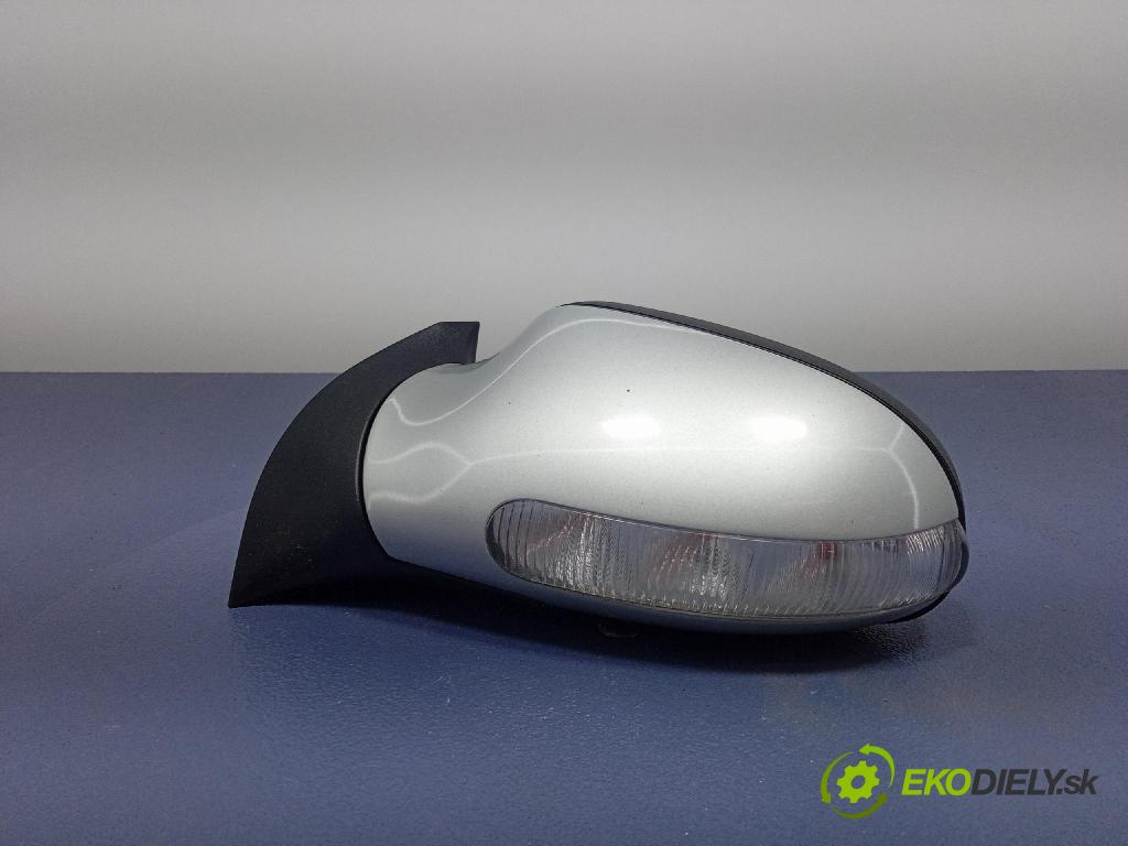 Mercedes A-Klasa 2003 zpětné zrcátko Vlevo, odjet: