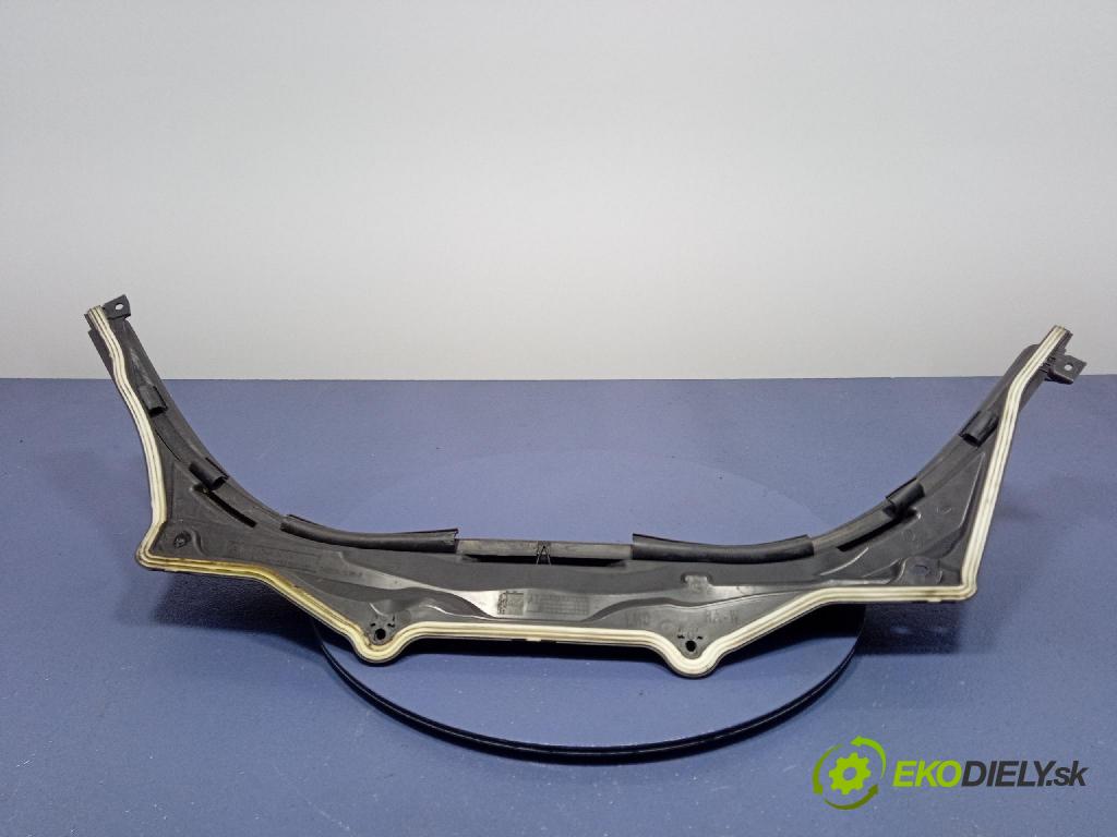 Bmw Seria 3 2019 torpédo 7428165