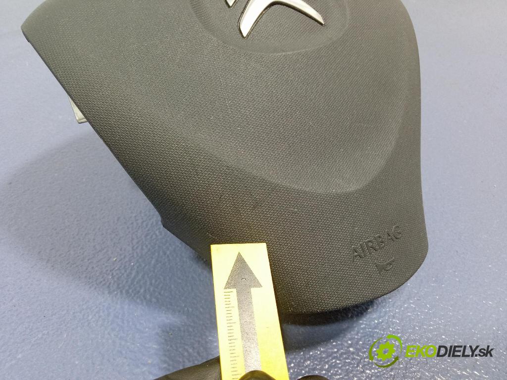 Citroen C1 2012 Airbag: Řidiči: x