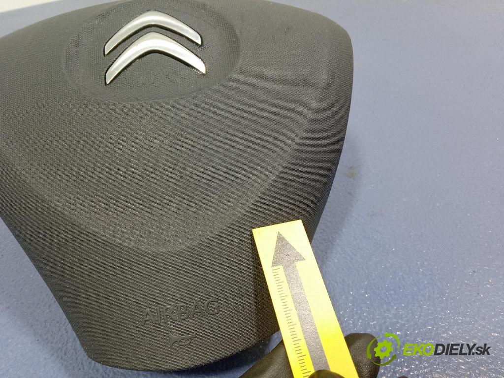 Citroen C1 2012 Airbag: Řidiči: x