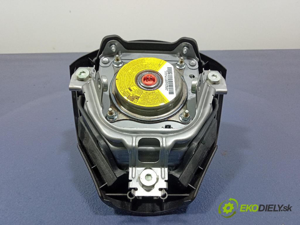 Citroen C1 2012 Airbag: Řidiči: x