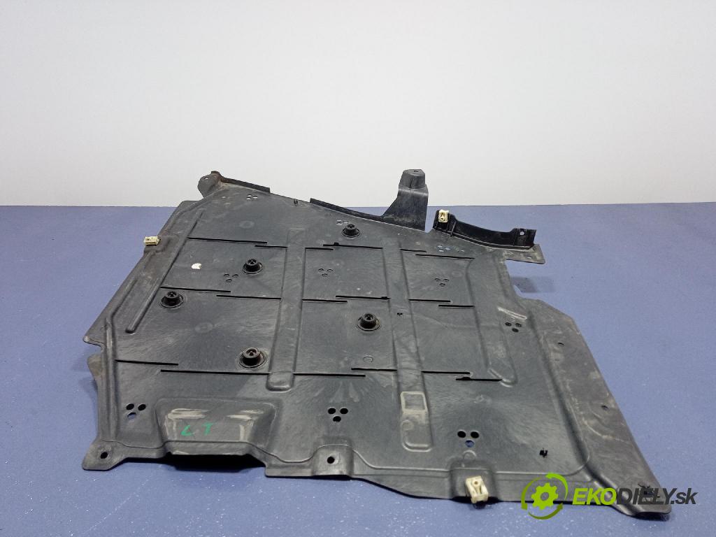 Bmw Seria 3 2019 kryt Plast: podvozek: 7435569