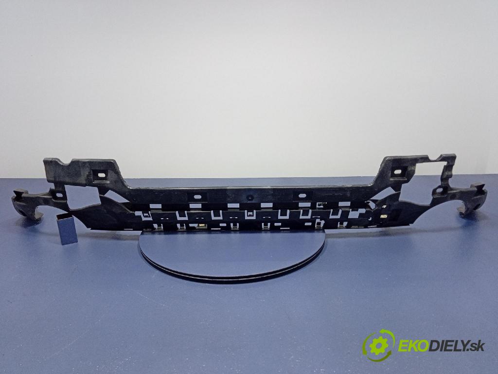 Bmw Seria 3 2019 nárazník Zad: 8069392