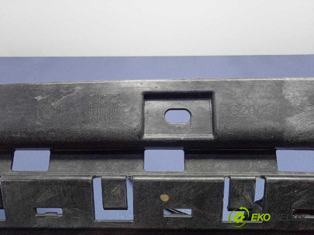 Bmw Seria 3 2019 nárazník Zad: 8069392