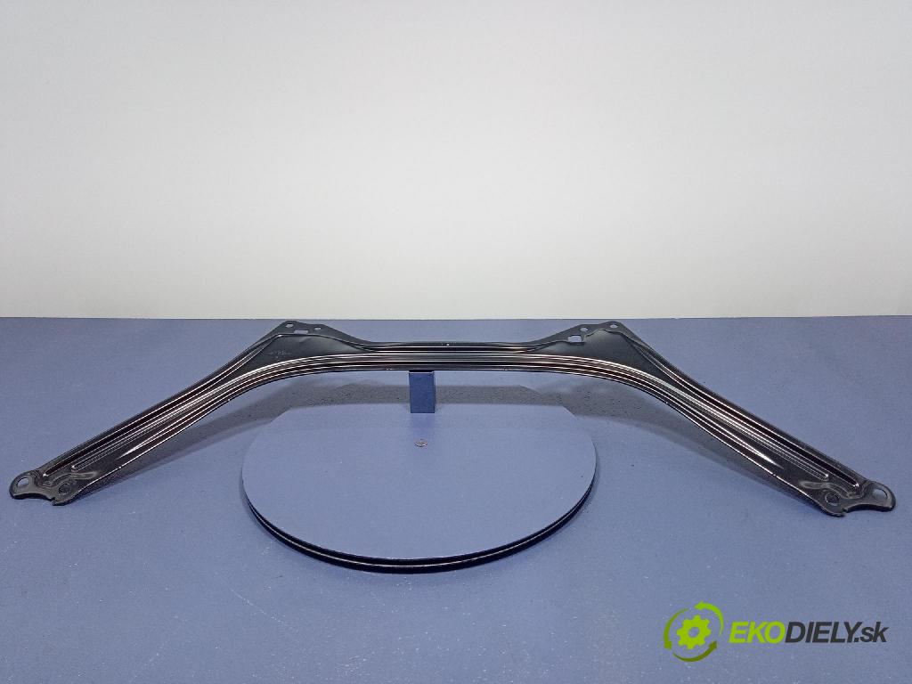 Bmw Seria 3 2019 torpédo 7423989