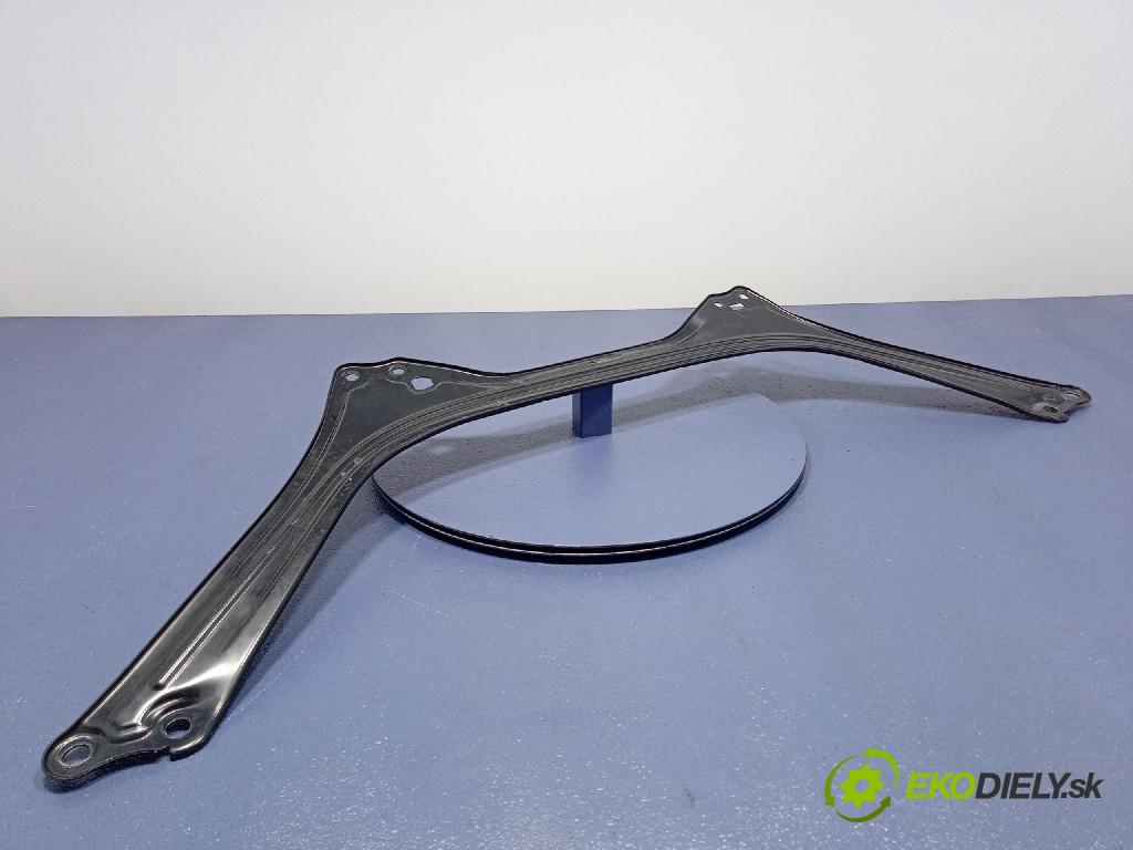 Bmw Seria 3 2019 torpédo 7423989