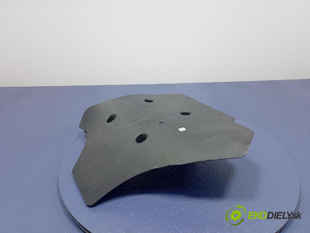 Bmw Seria 3 2019 kryt Plast: podvozek: 6876803