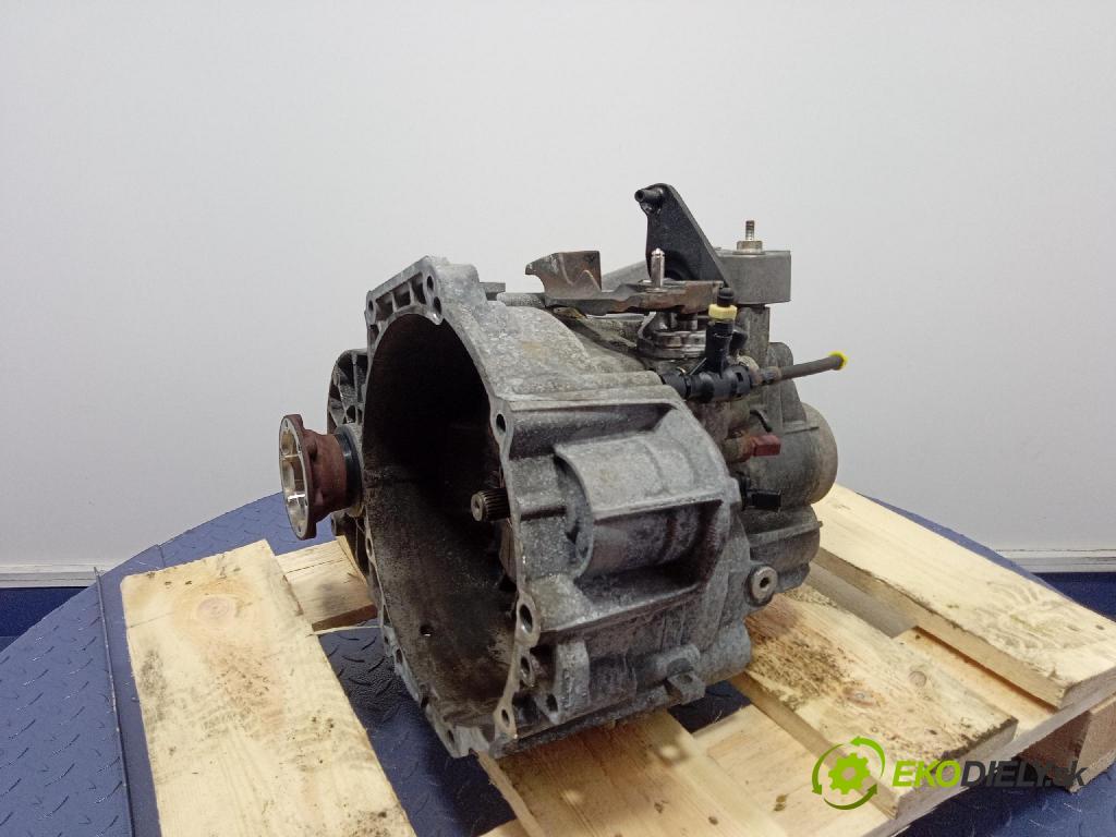 Vw Passat 2011 převodovka Ozubené kola: Manualna LNZ