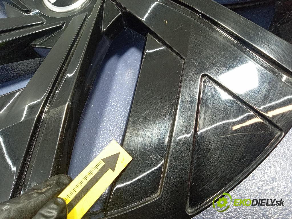 Skoda Elroq 50 2025 puklica kola: 11A601147D