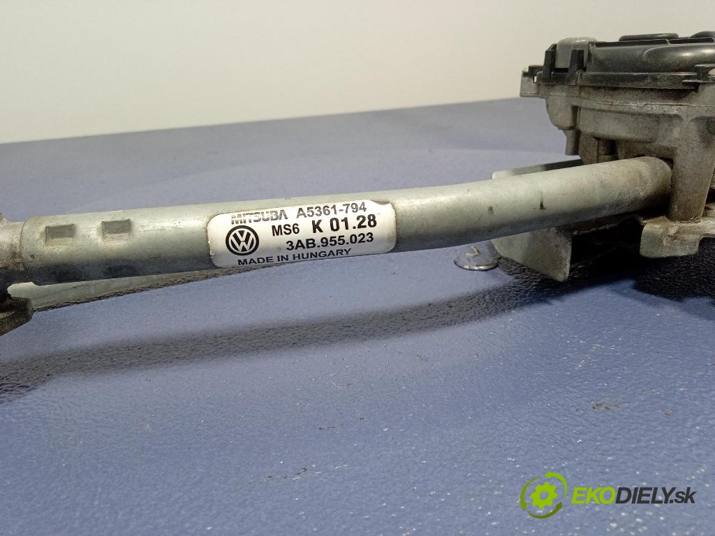 Vw Passat 2011 mechanizmus motor: Stierače: Predné 3AB955023