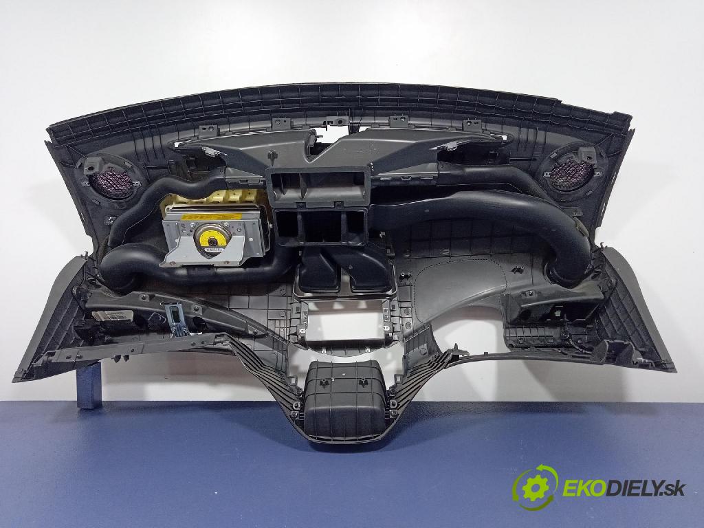Chevrolet Spark 2011 kokpit,přistrojova deska 13578314