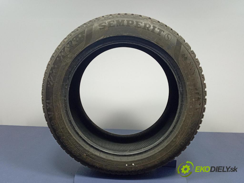 Skoda Elroq 50 2025 pneumatiky: Zima 4024067003893