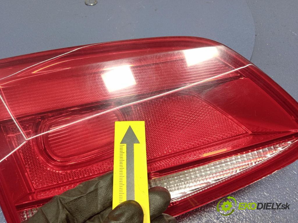 Vw Passat 2011 světlo Zad: levá Uvnitř 3AF945093B