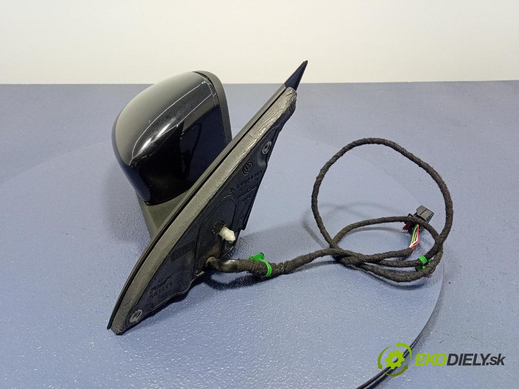 Vw Passat 2011 zpětné zrcátko prave 3C0857934A